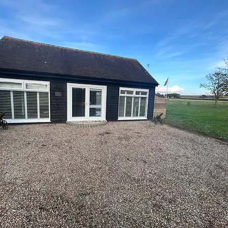 Вилла Spitfire View Aldington Экстерьер фото